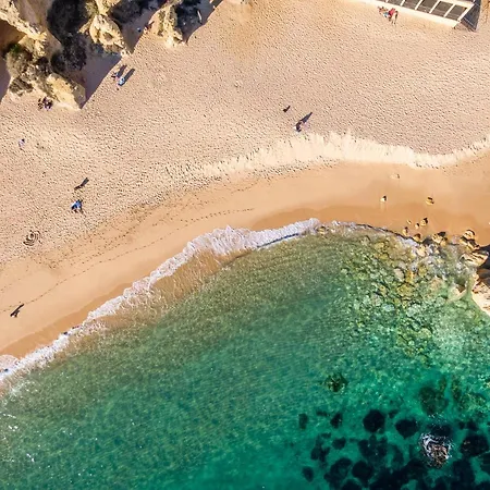 - Sleep 5 - Pool - Free Wi-fi - Air Con Albufeira