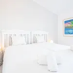 Lejlighed - Sleep 5 - Pool - Free Wi-fi - Air Con *