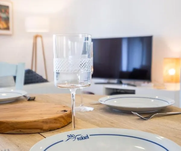 - Sleep 5 - Pool - Free Wi-fi - Air Con Appartement Albufeira